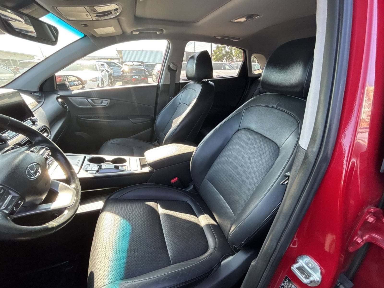 Thumbnail: 2020 Hyundai Kona - 10