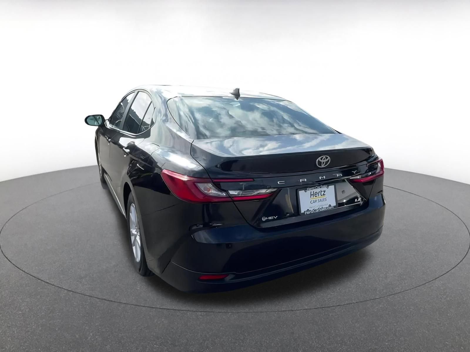 Thumbnail: 2025 Toyota Camry - 11