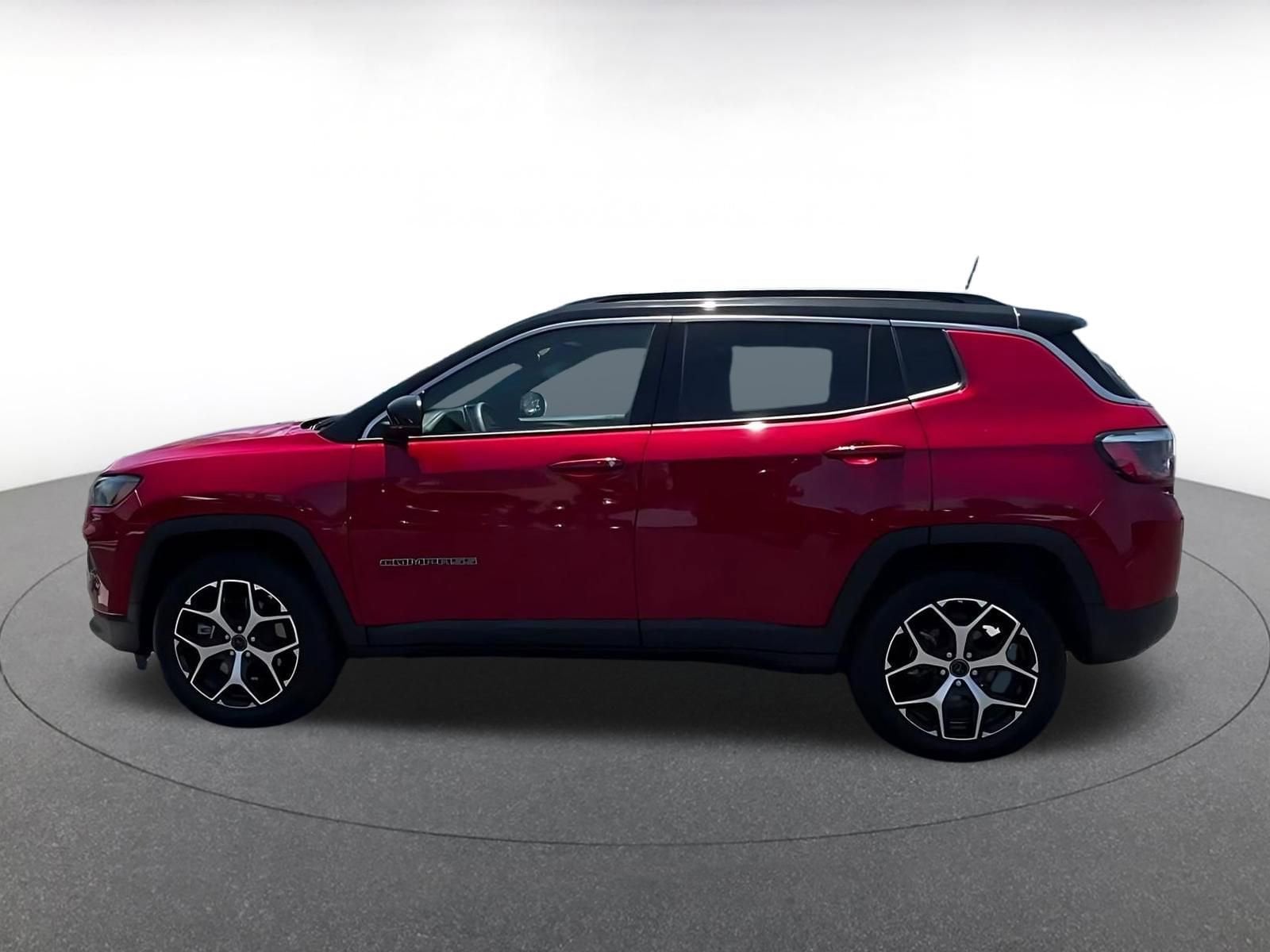 Thumbnail: 2025 Jeep Compass - 8