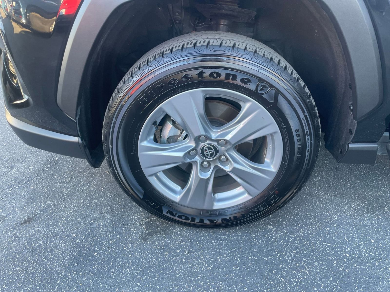 Thumbnail: 2025 Toyota RAV4 - 30