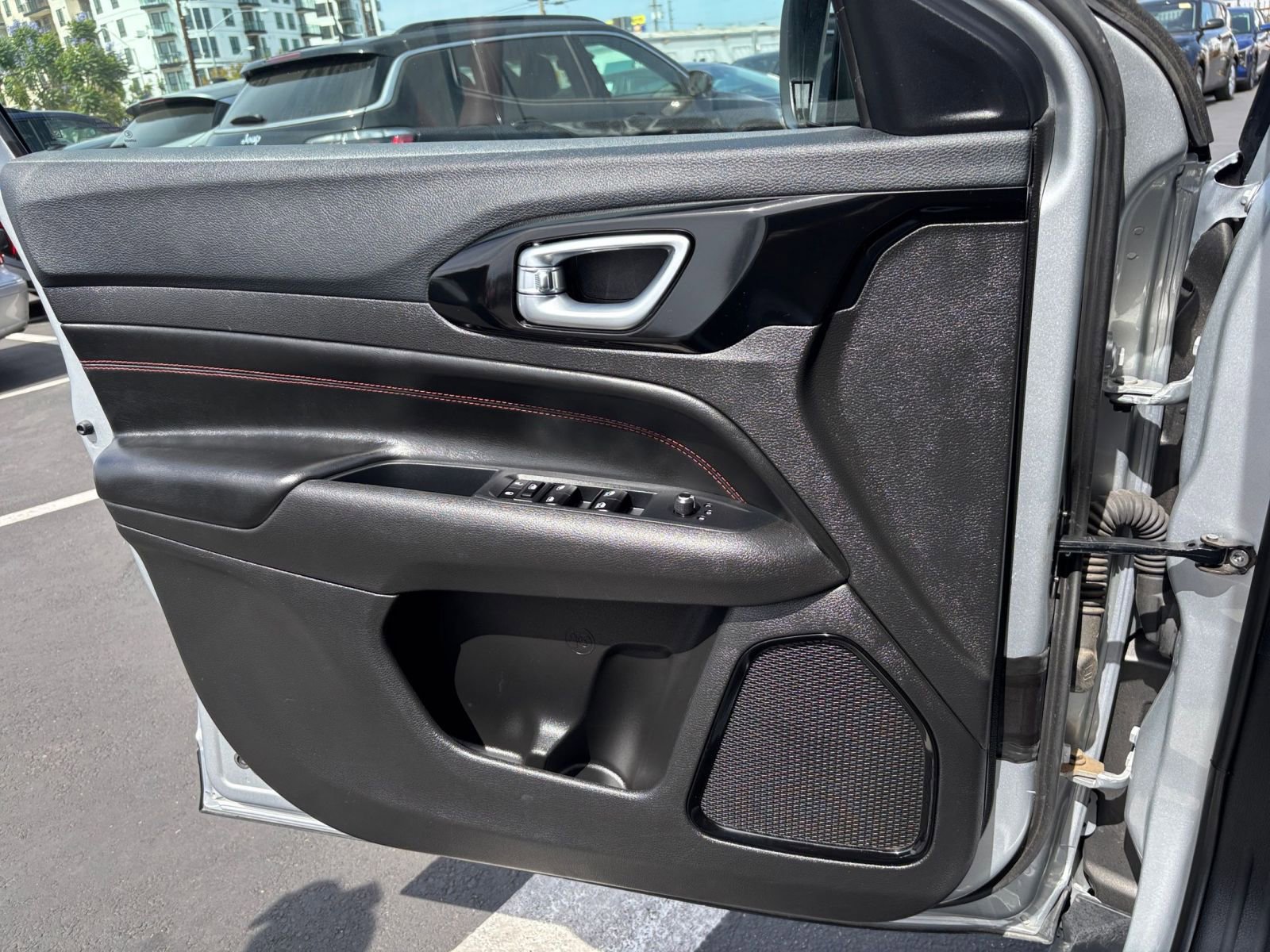 Thumbnail: 2025 Jeep Compass - 18