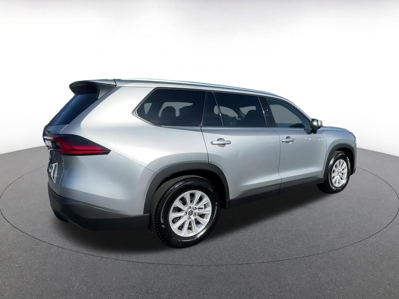 Thumbnail: 2025 Toyota Grand Highlander - 15