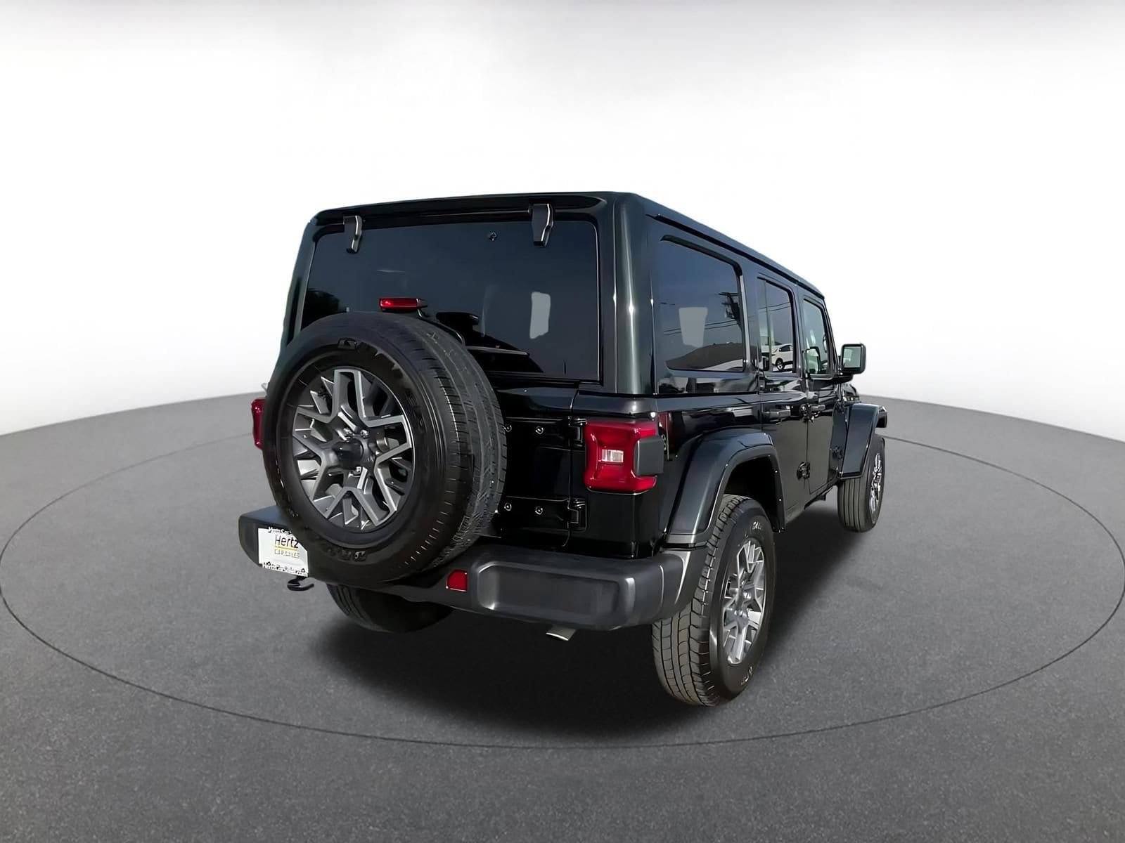 Thumbnail: 2025 Jeep Wrangler - 11