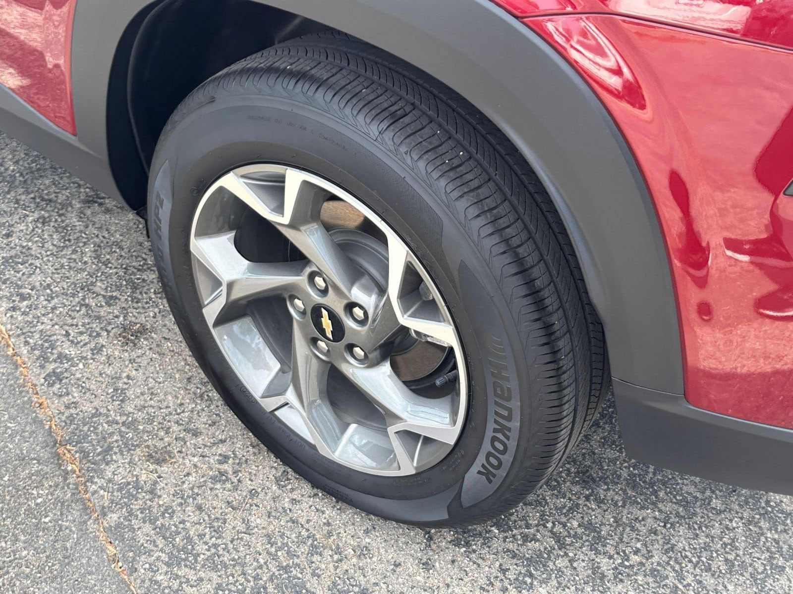 Thumbnail: 2025 Chevrolet Trax - 25