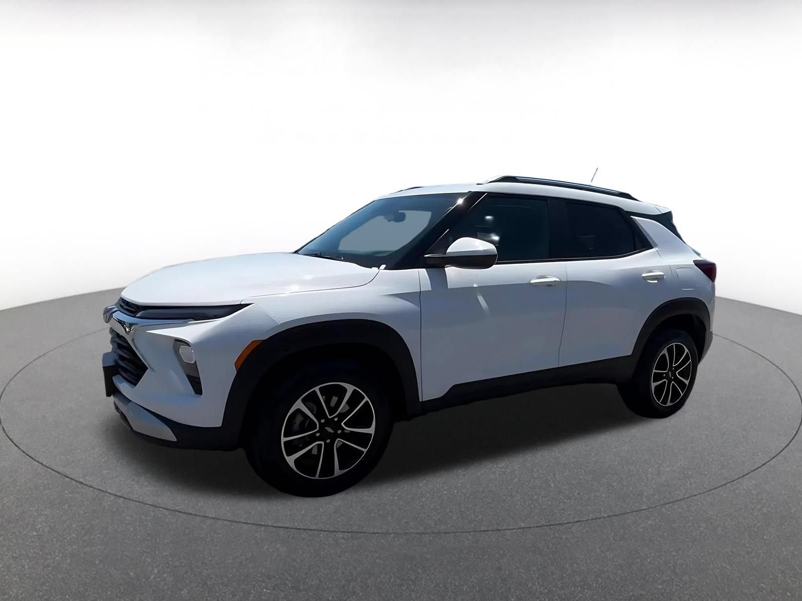 Thumbnail: 2025 Chevrolet TrailBlazer - 8