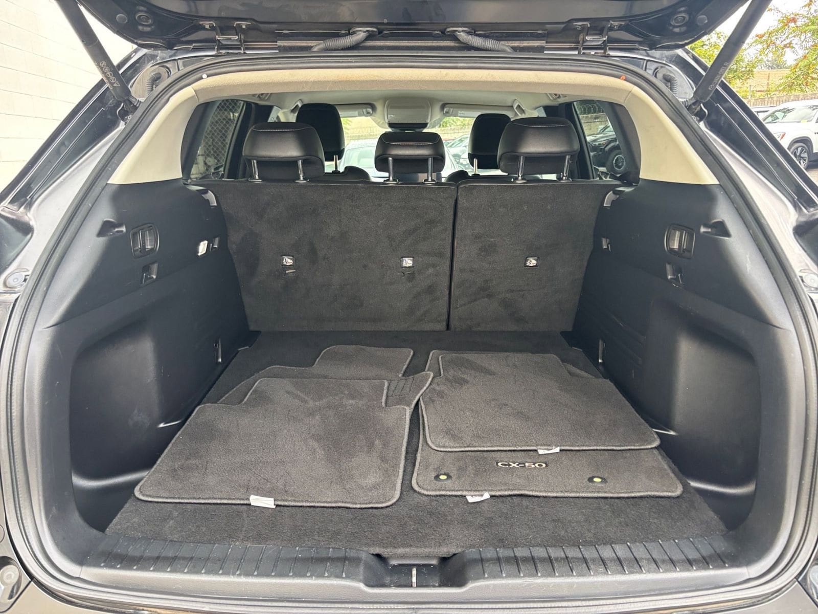 Thumbnail: 2025 Mazda CX-50 - 31