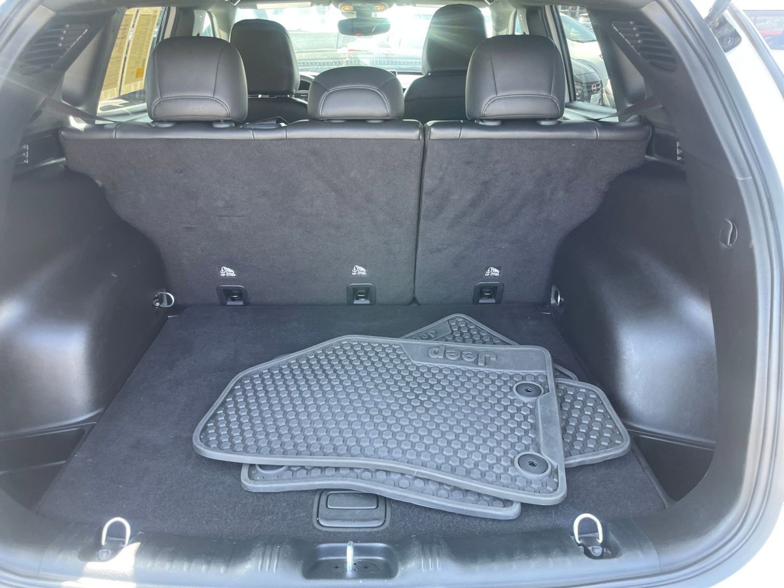 Thumbnail: 2025 Jeep Compass - 31