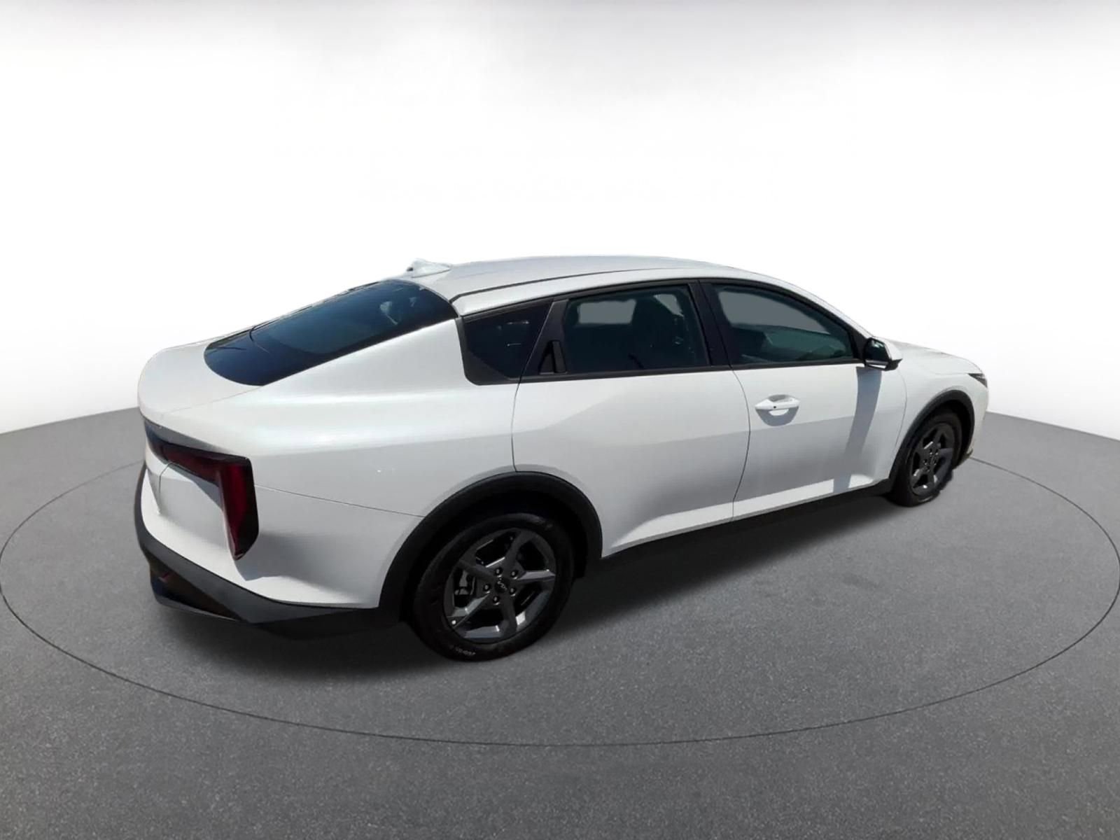 Thumbnail: 2025 Kia K4 - 14