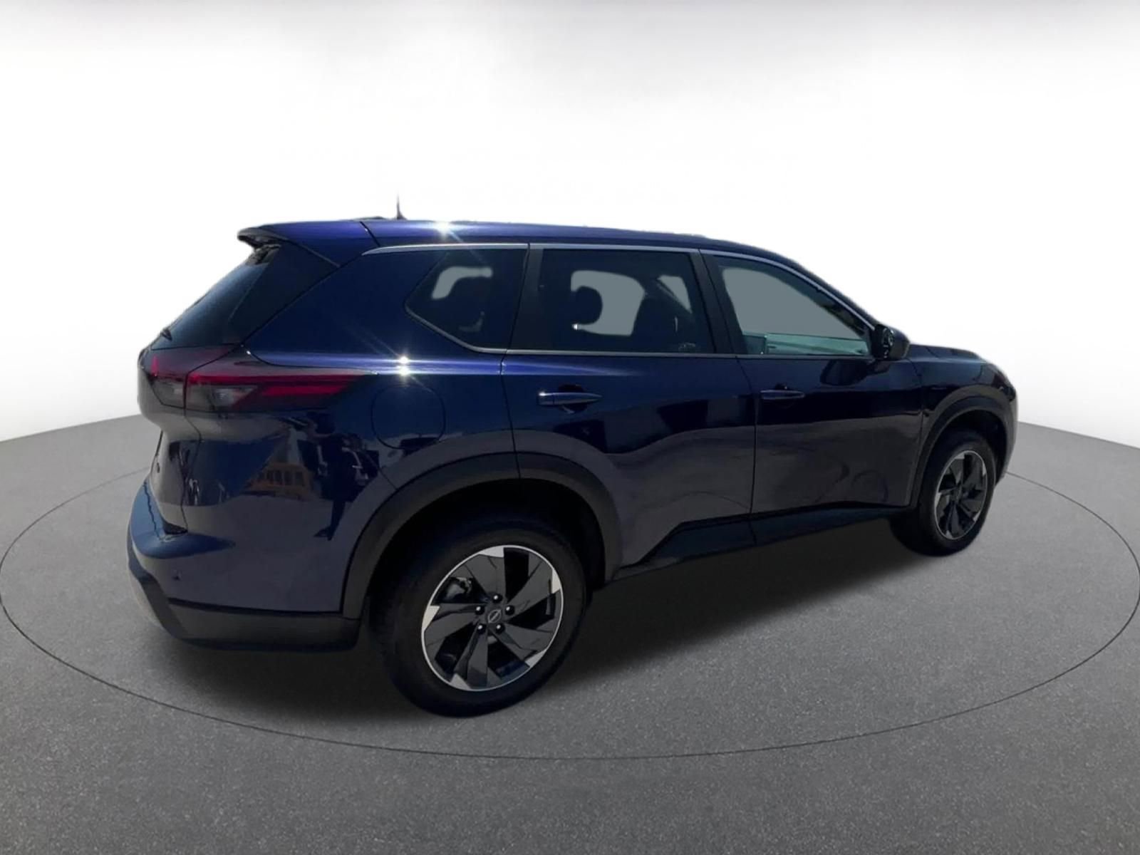 Thumbnail: 2025 Nissan Rogue - 15