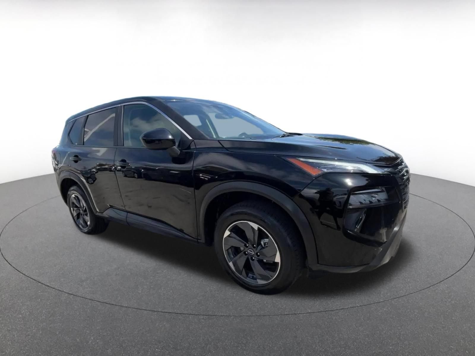 Thumbnail: 2025 Nissan Rogue - 2
