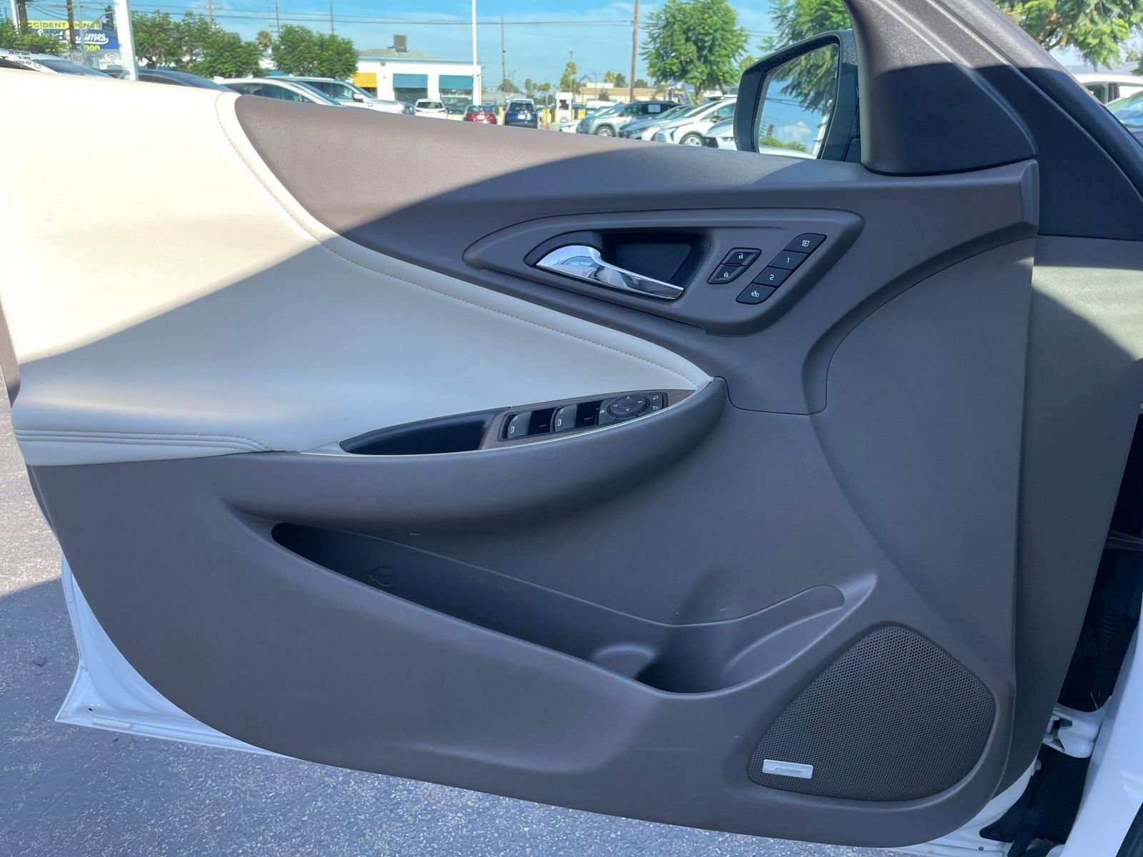 Thumbnail: 2024 Chevrolet Malibu - 20