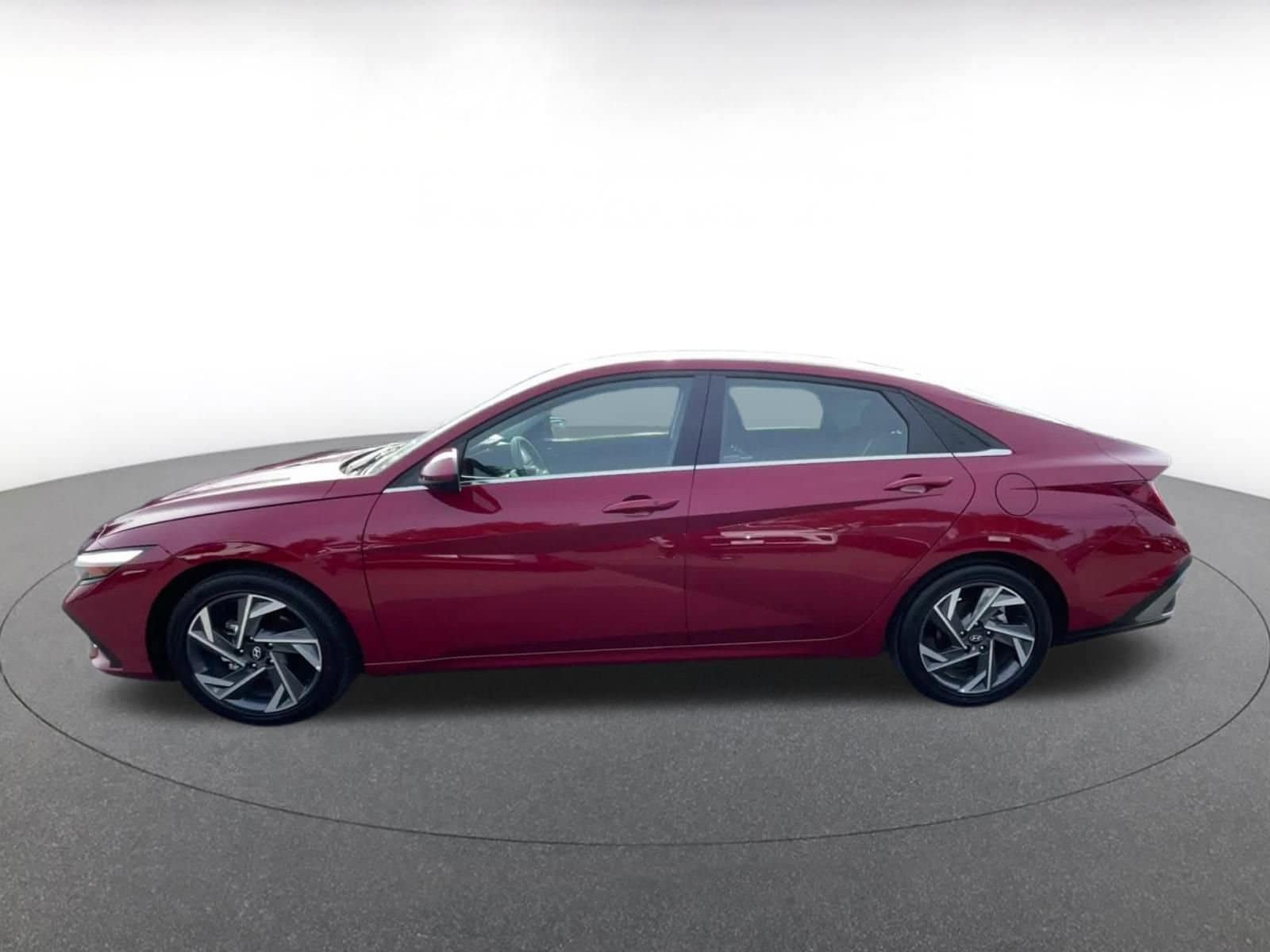 Thumbnail: 2025 Hyundai Elantra - 9