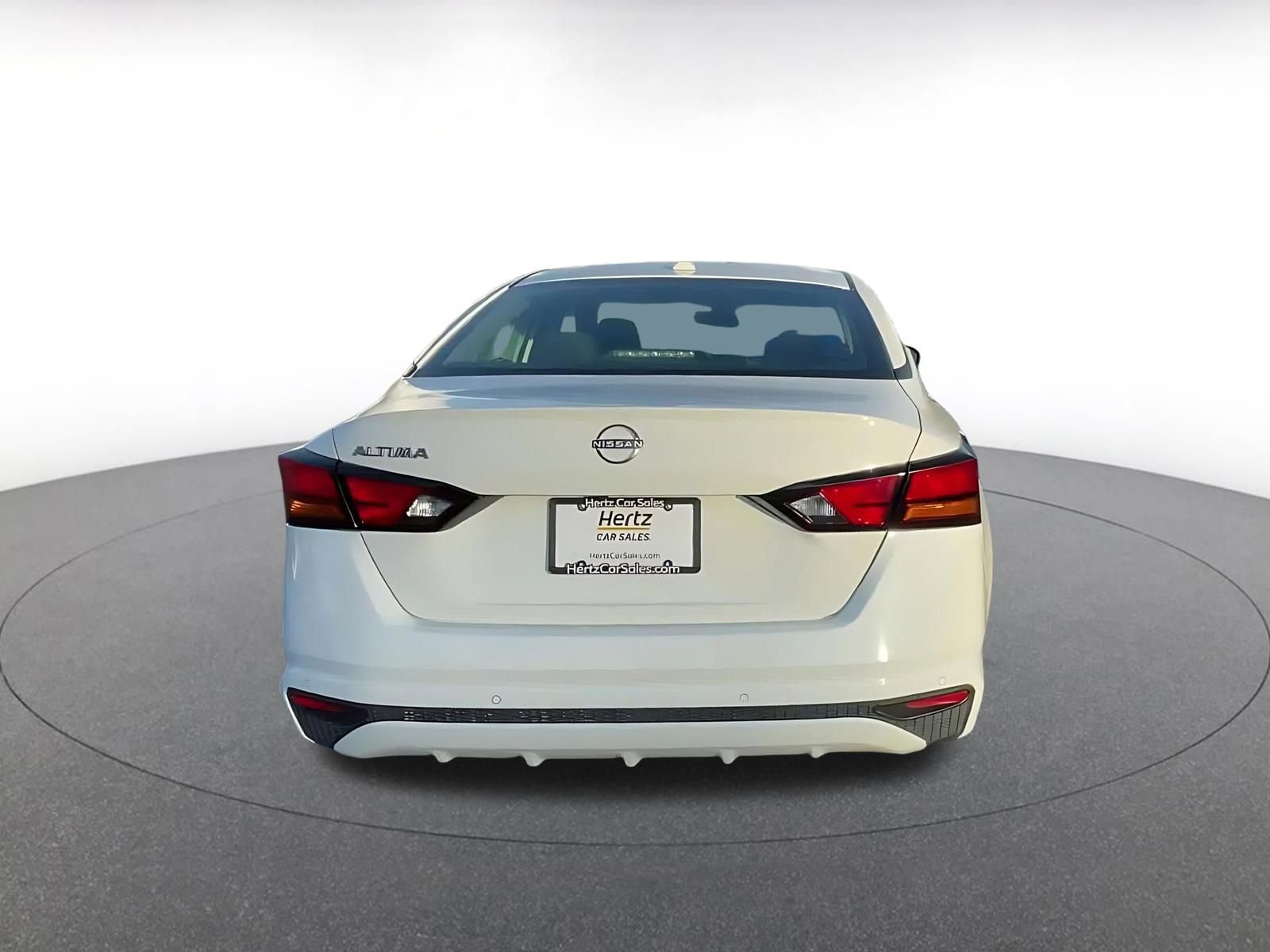 Thumbnail: 2025 Nissan Altima - 11