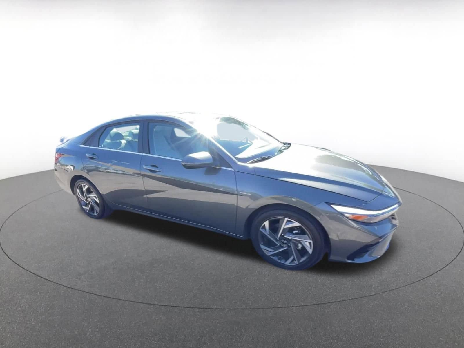 Thumbnail: 2025 Hyundai Elantra - 2