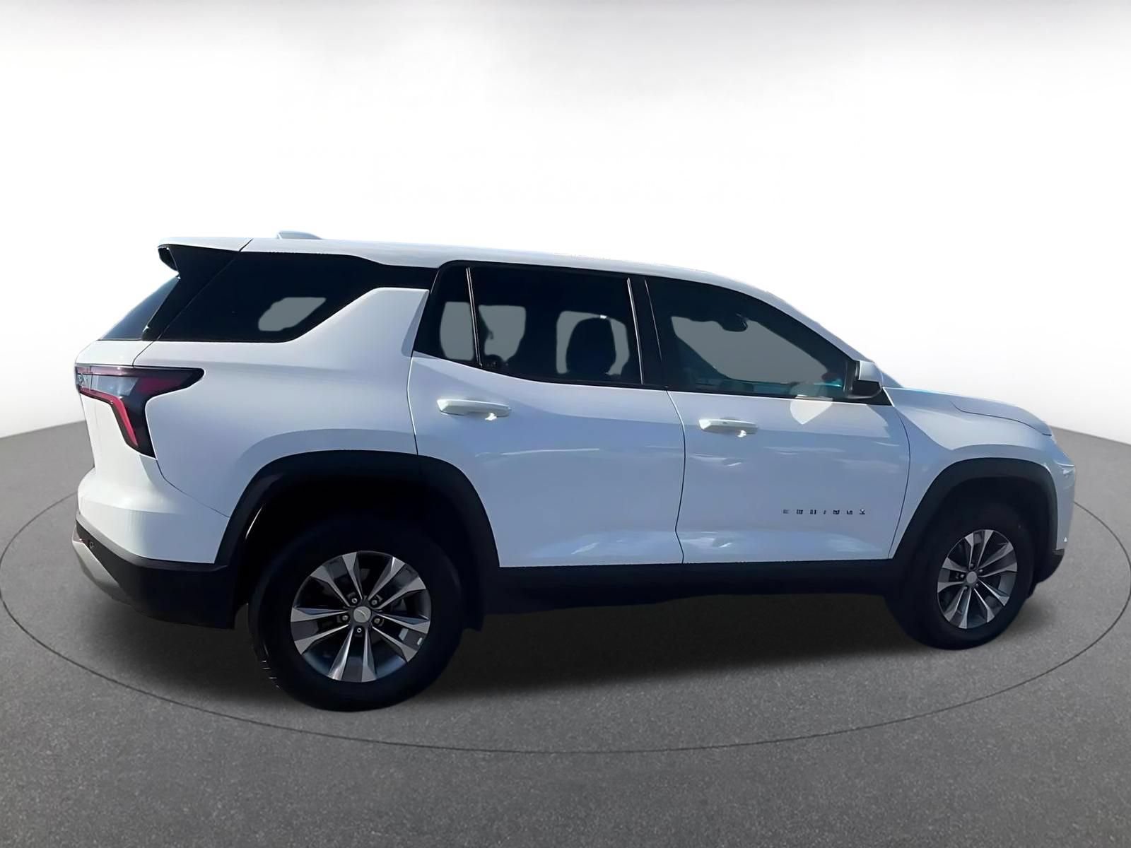 Thumbnail: 2025 Chevrolet Equinox - 15