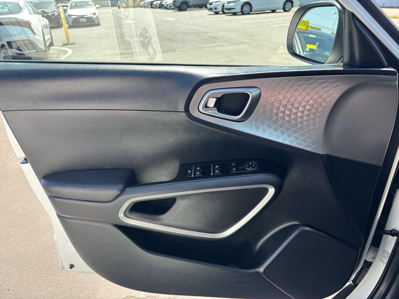 Thumbnail: 2025 Kia Soul - 18