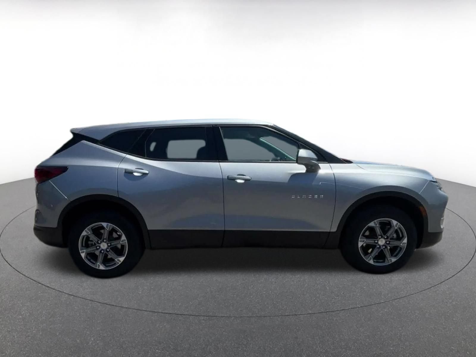Thumbnail: 2025 Chevrolet Blazer - 15