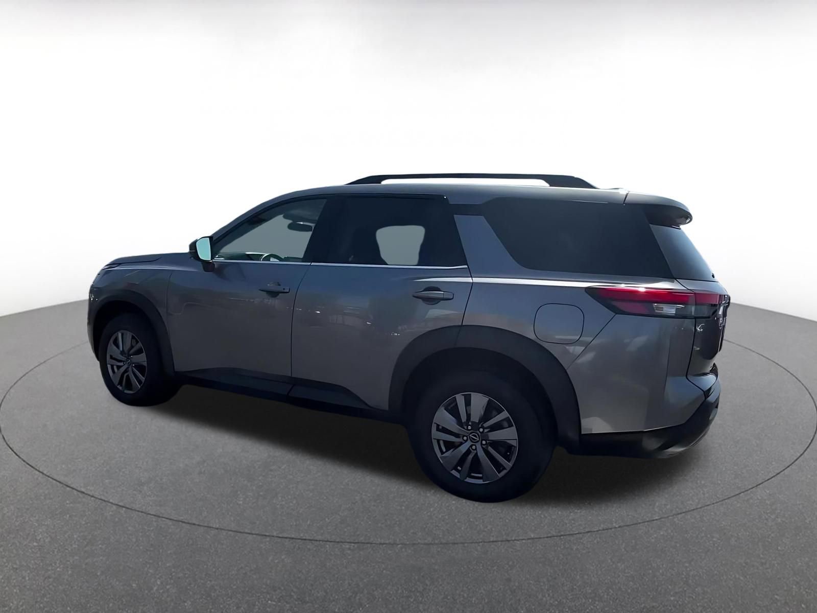Thumbnail: 2025 Nissan Pathfinder - 10