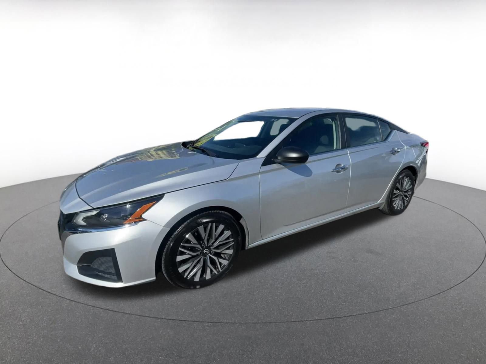 Thumbnail: 2024 Nissan Altima - 8