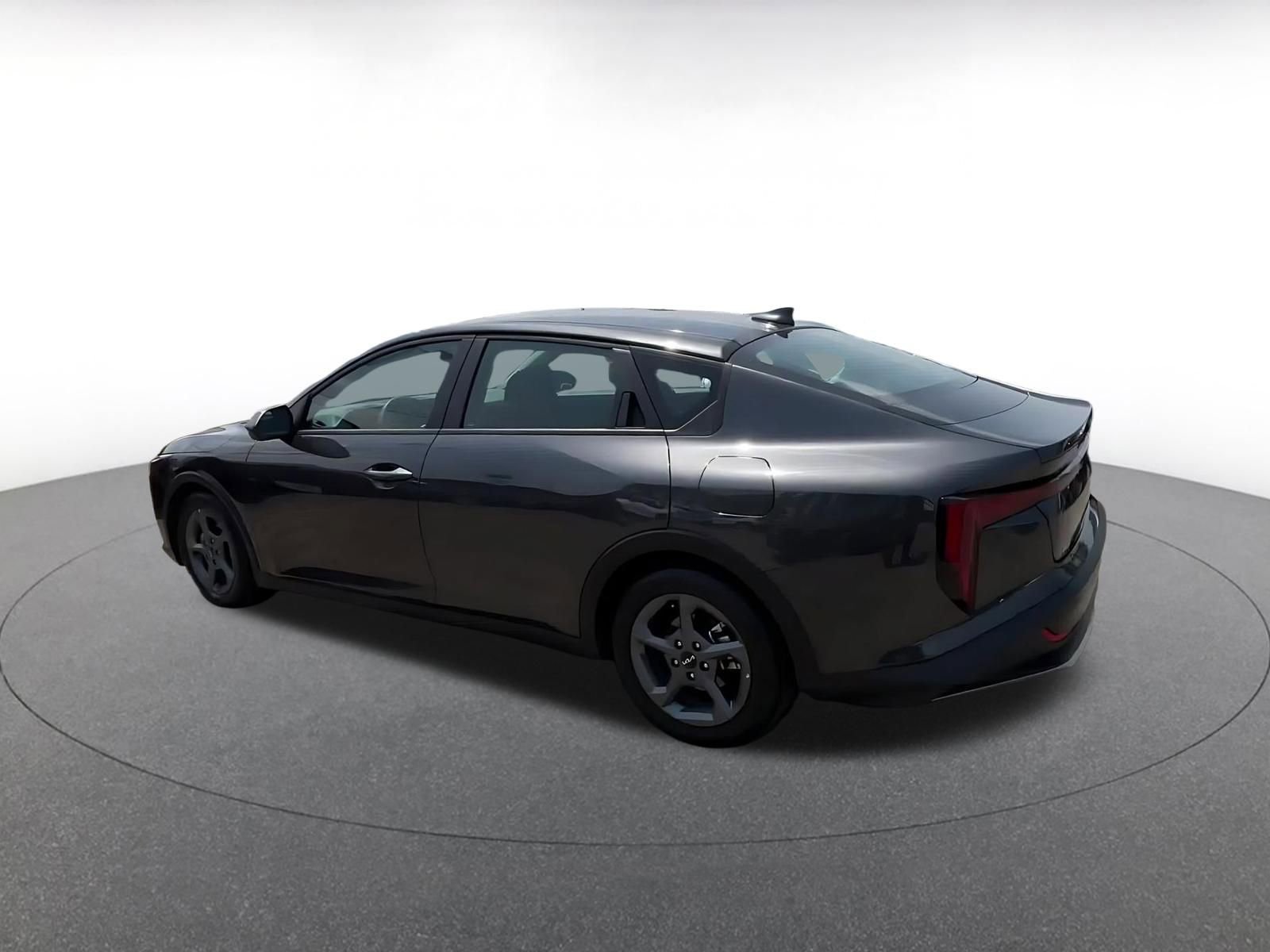 Thumbnail: 2025 Kia K4 - 10