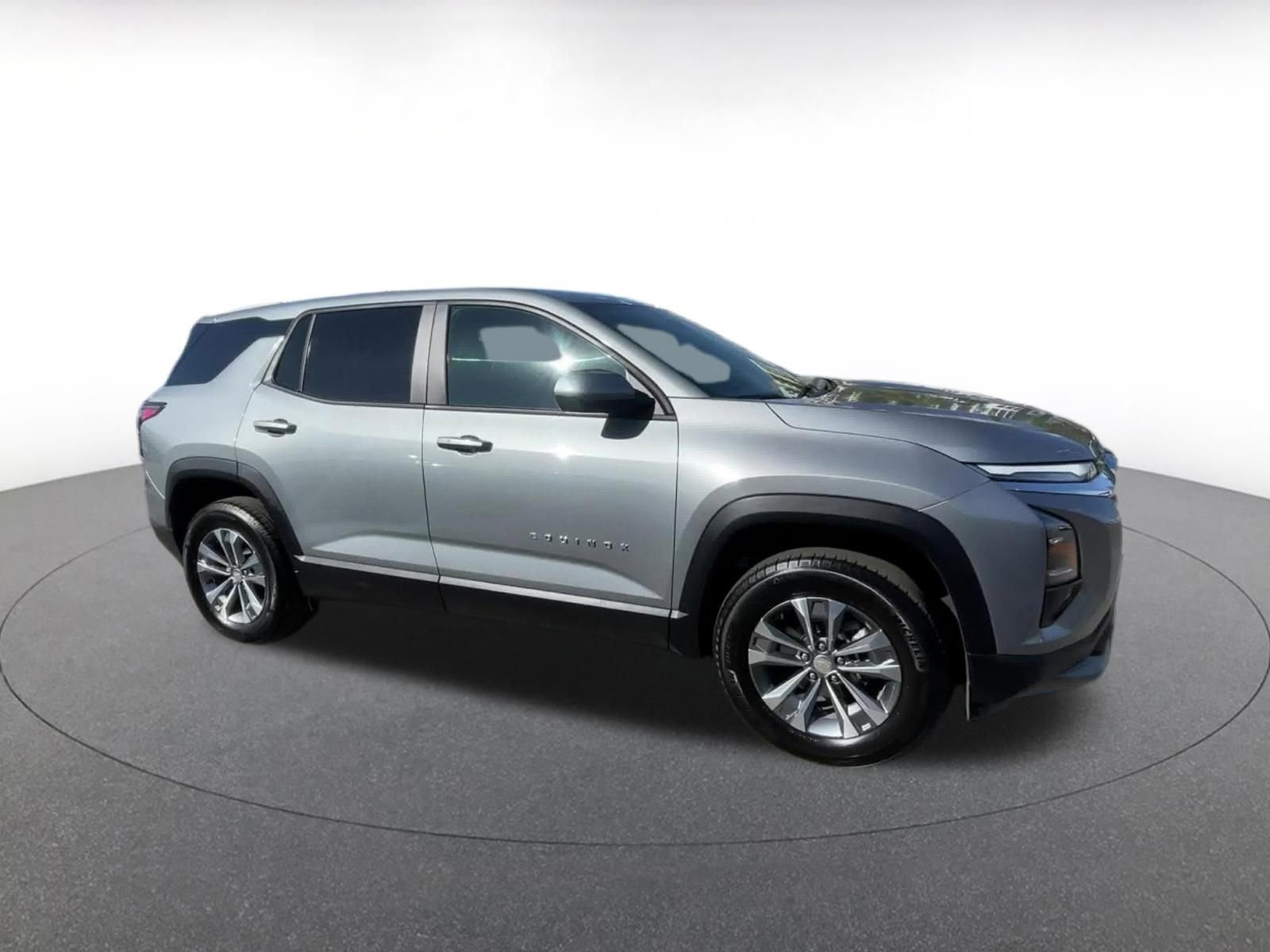 Thumbnail: 2025 Chevrolet Equinox - 2