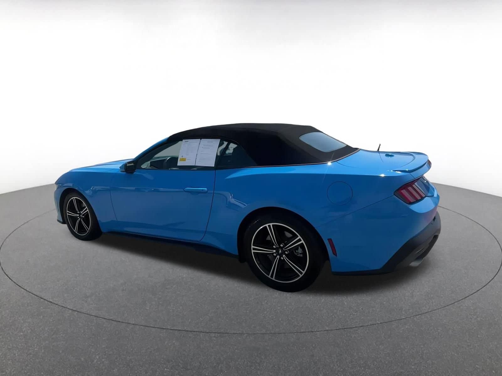 Thumbnail: 2024 Ford Mustang - 10