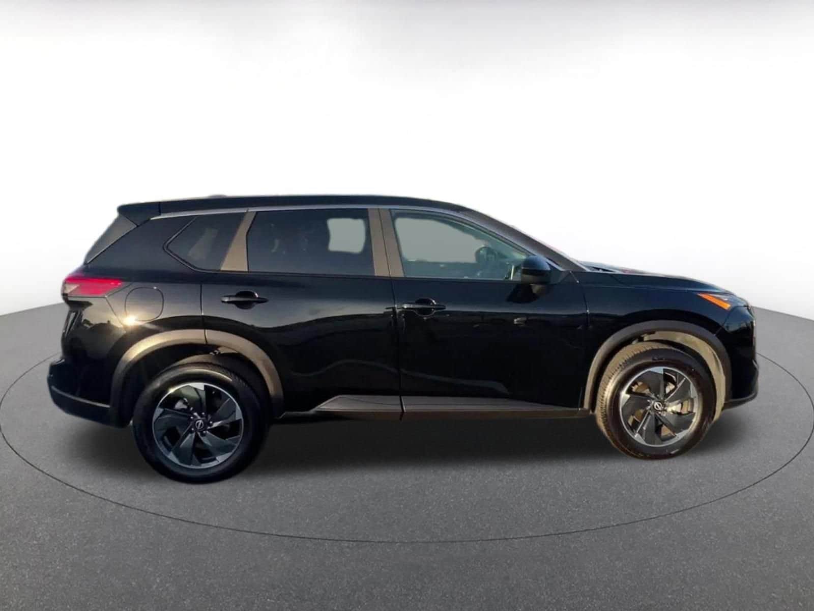 Thumbnail: 2025 Nissan Rogue - 16