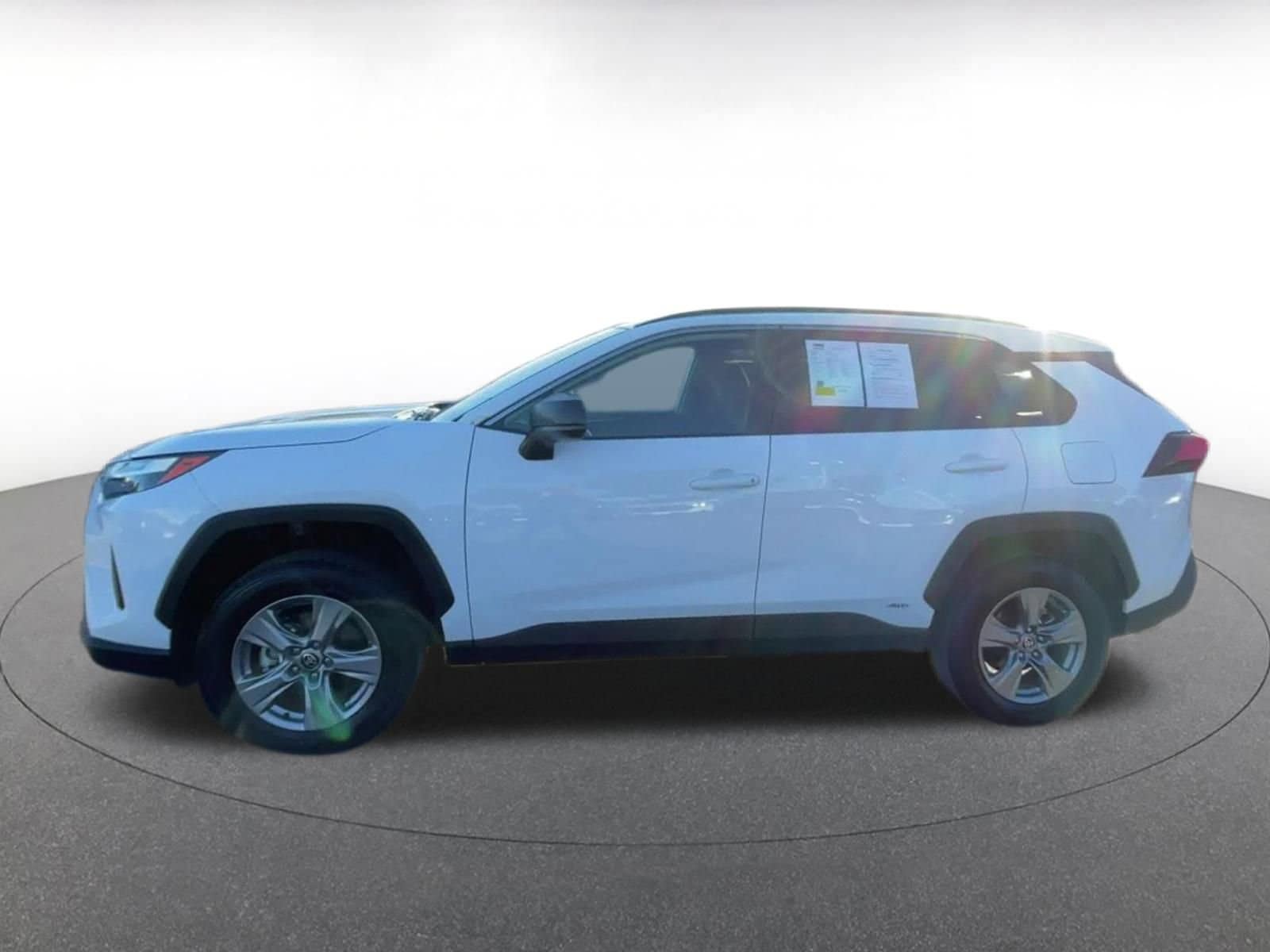 Thumbnail: 2025 Toyota RAV4 - 9