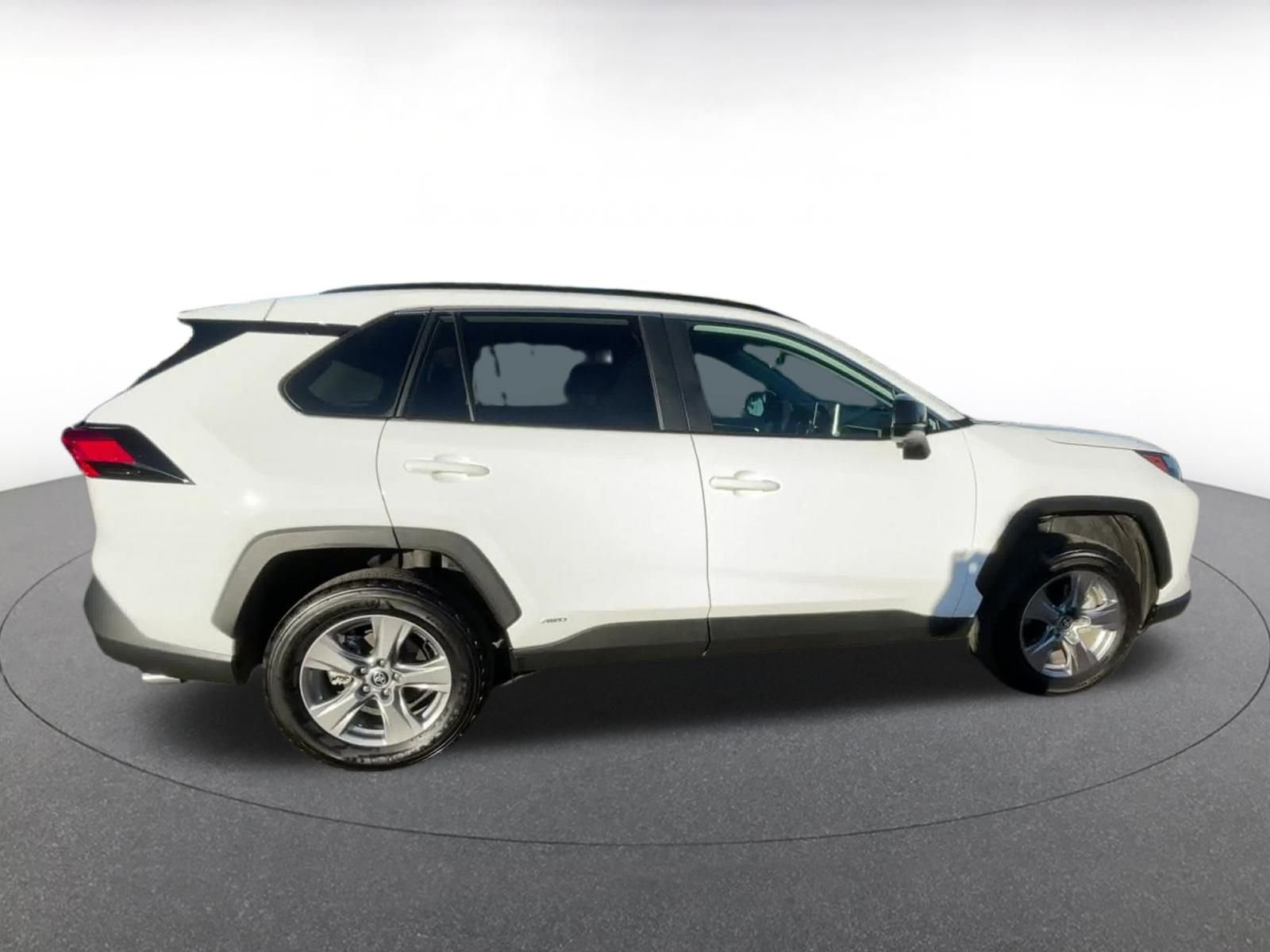 Thumbnail: 2025 Toyota RAV4 - 16