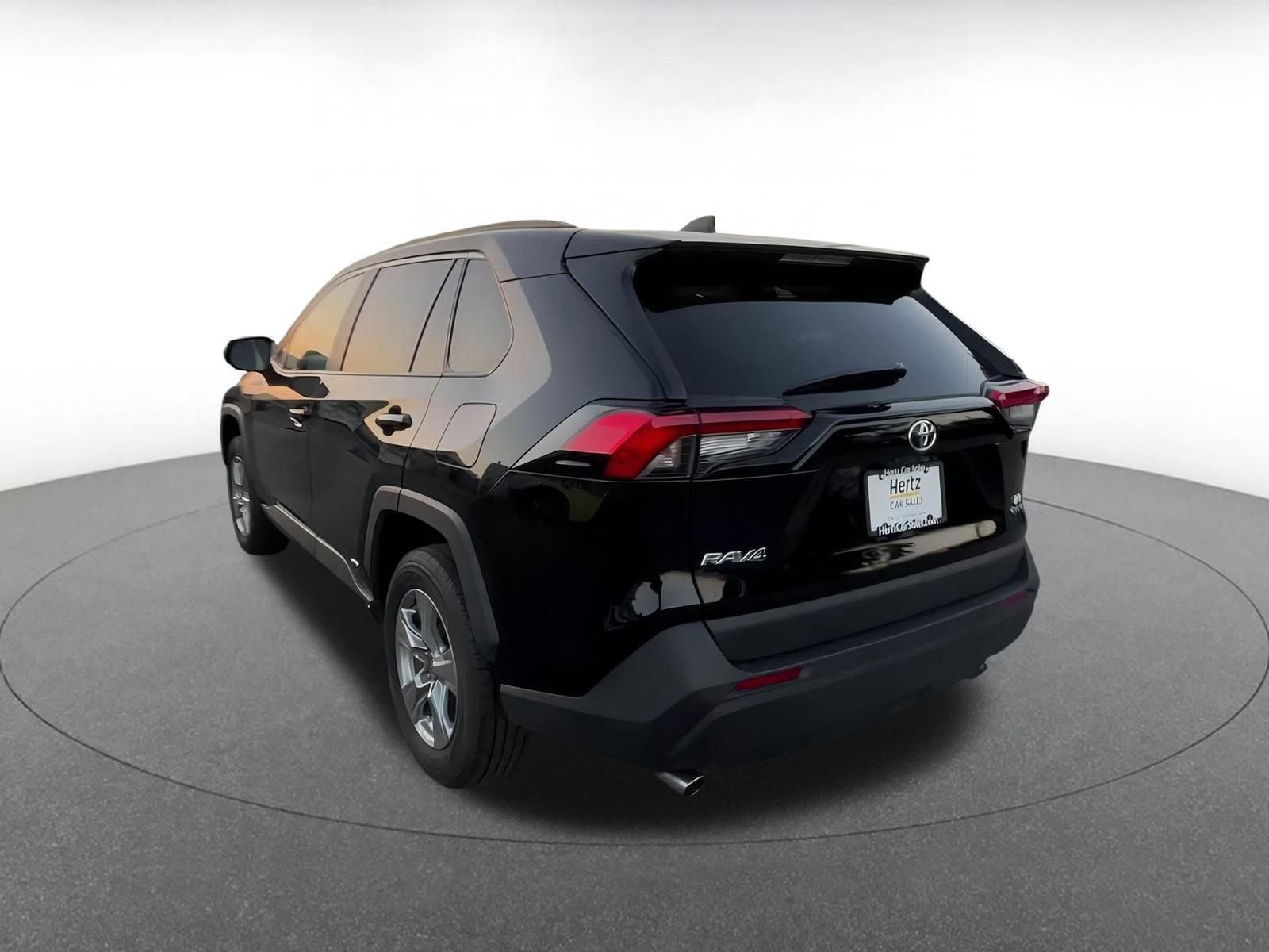 Thumbnail: 2025 Toyota RAV4 - 11