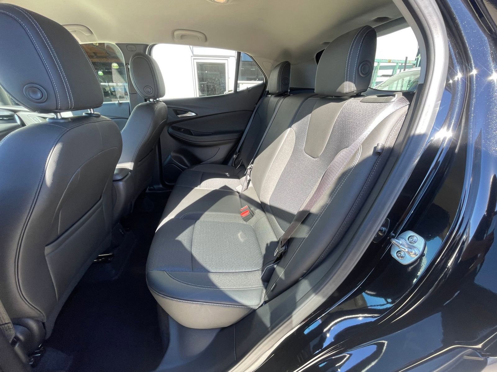 Thumbnail: 2025 Buick Encore GX - 25