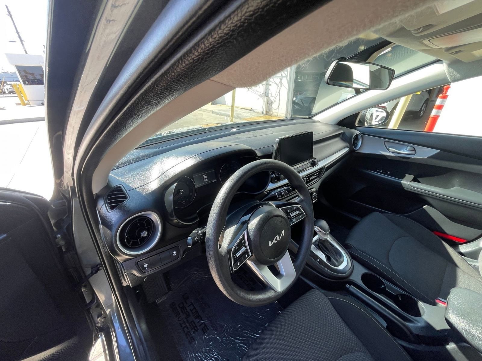 Thumbnail: 2024 Kia Forte - 34