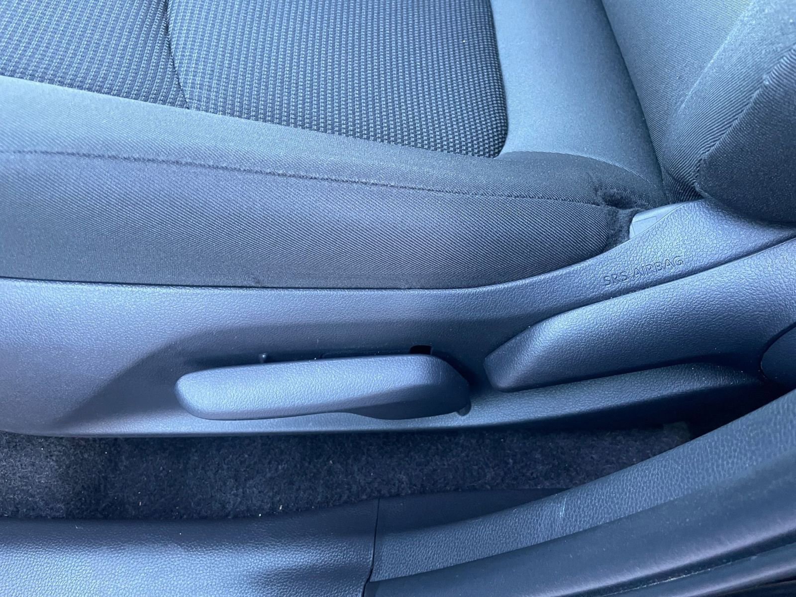 Thumbnail: 2025 Toyota RAV4 - 23