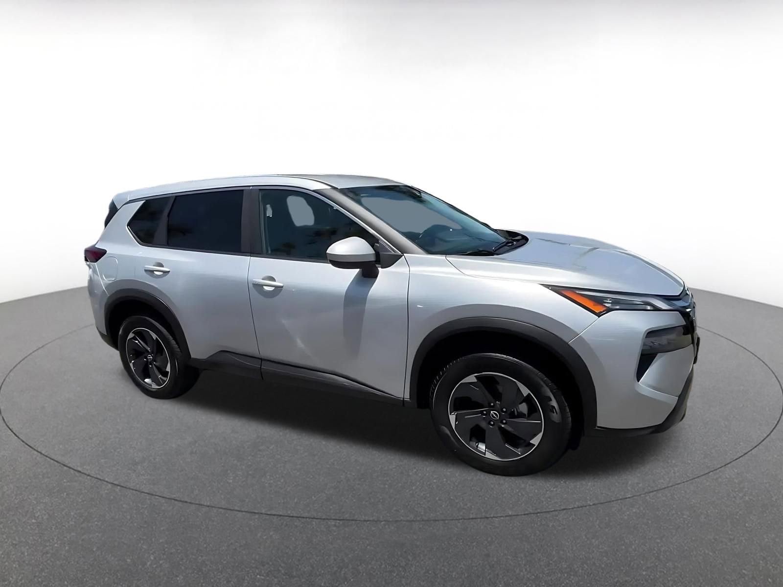 Thumbnail: 2025 Nissan Rogue - 2
