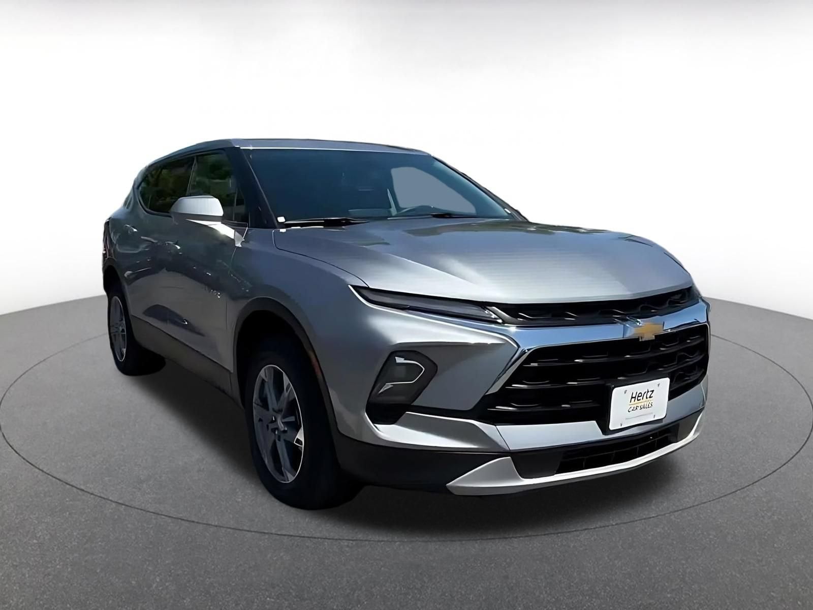 Thumbnail: 2025 Chevrolet Blazer - 3