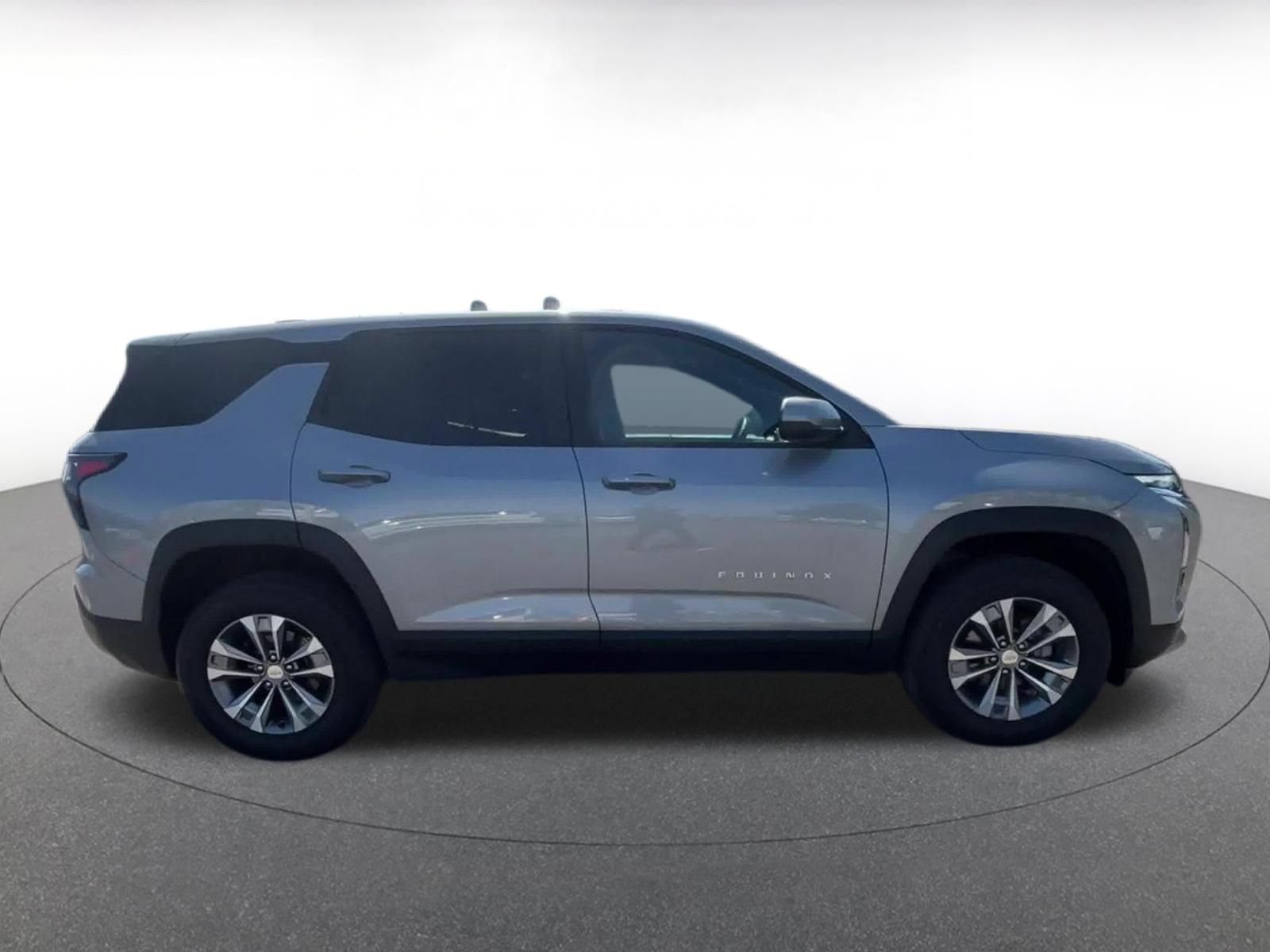 Thumbnail: 2025 Chevrolet Equinox - 16