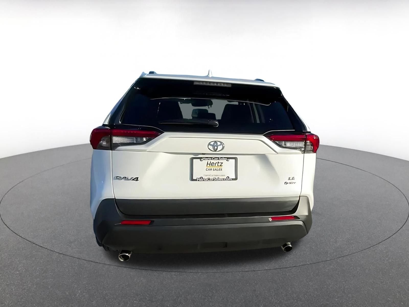 Thumbnail: 2025 Toyota RAV4 - 11