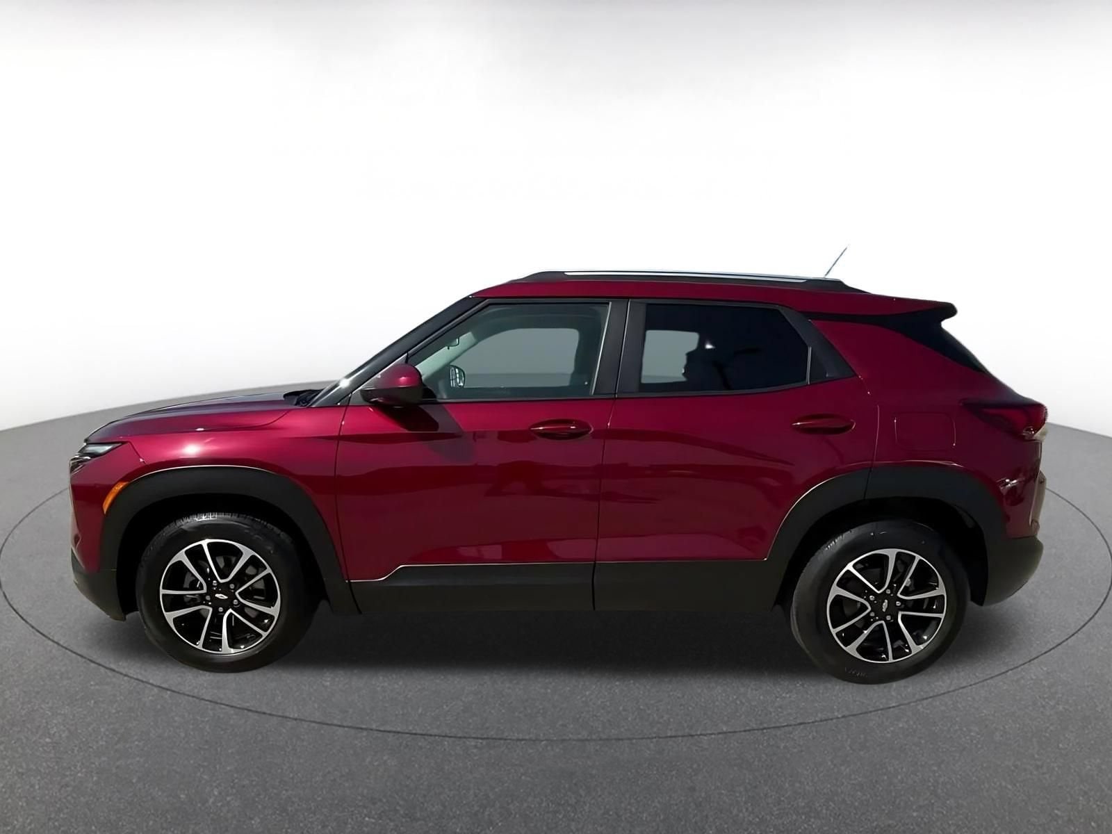 Thumbnail: 2025 Chevrolet TrailBlazer - 8