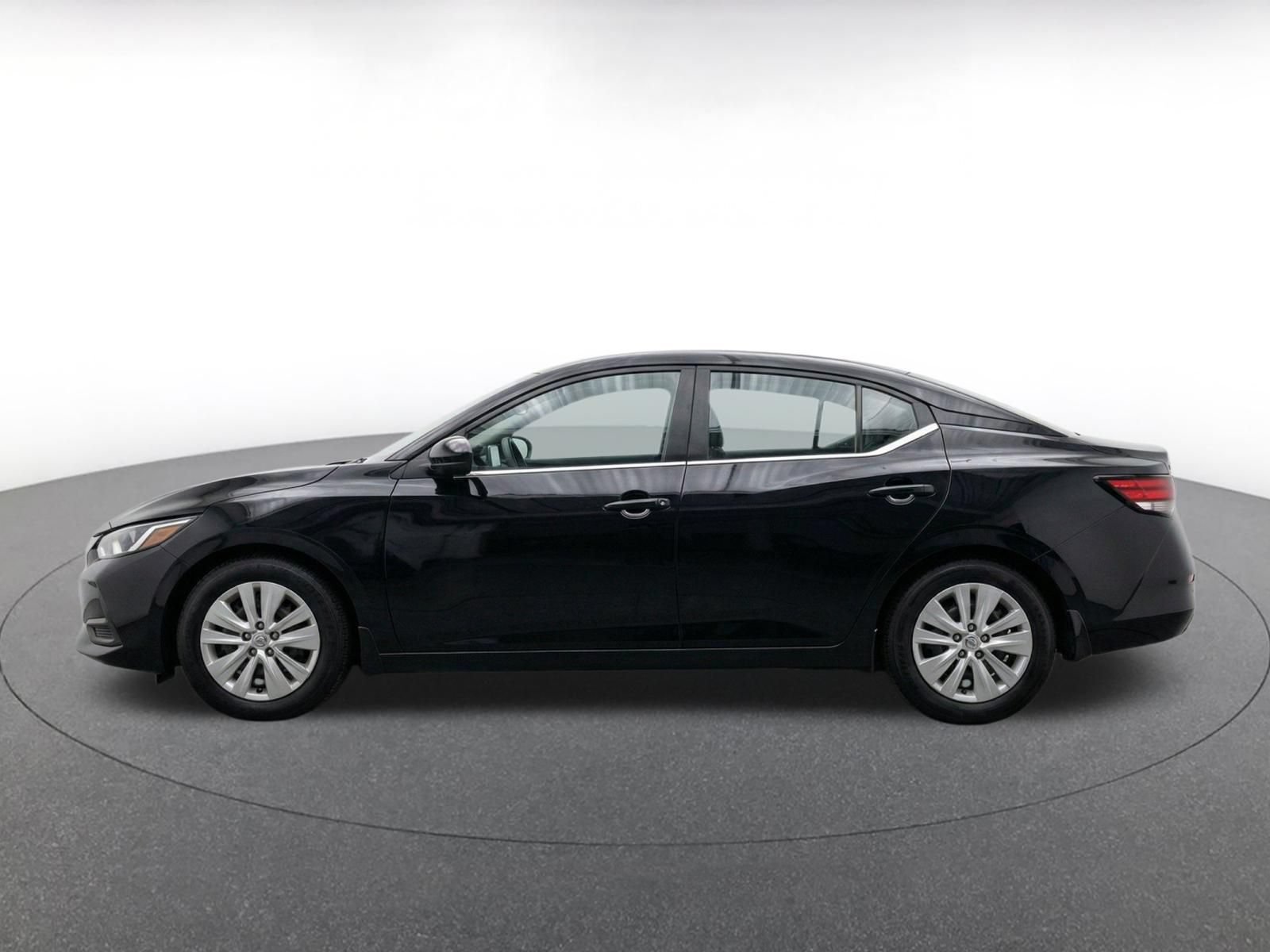 Thumbnail: 2025 Nissan Sentra - 4