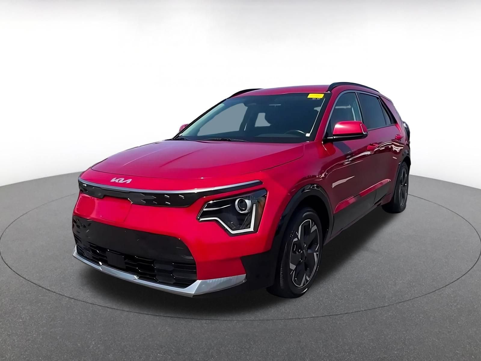 Thumbnail: 2023 Kia Niro - 7