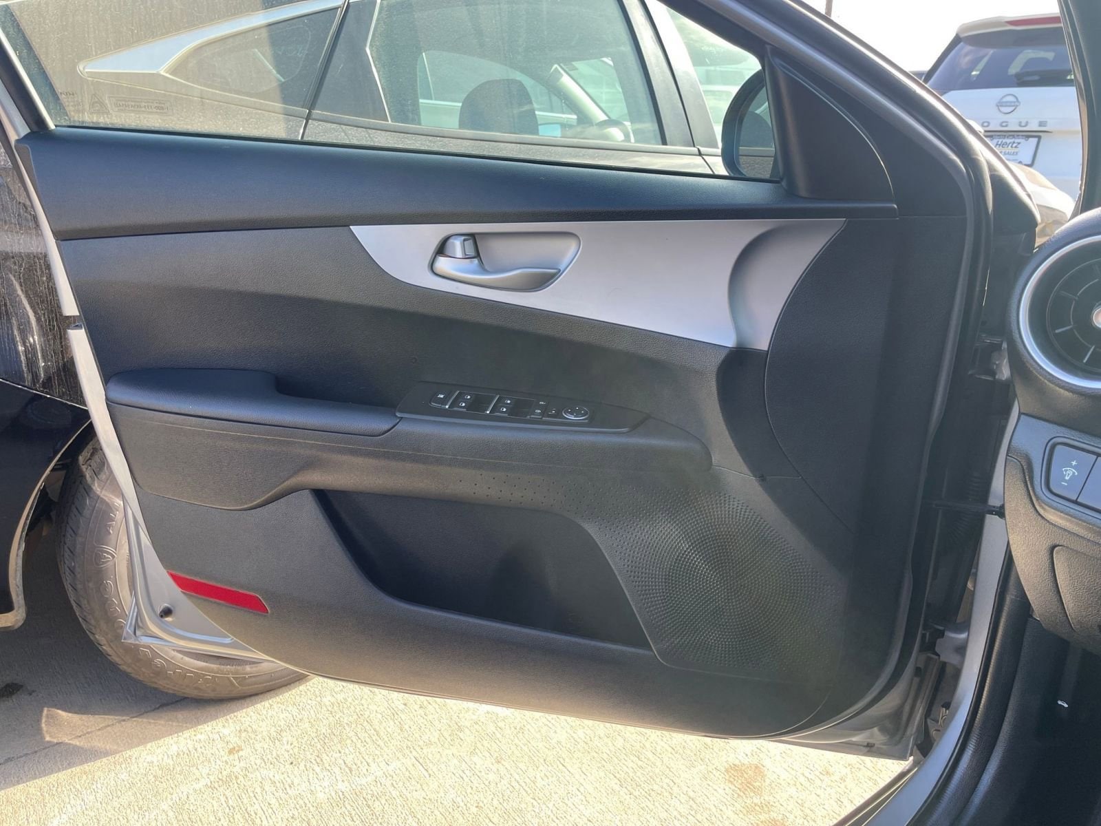 2024 Kia Forte LXS 20