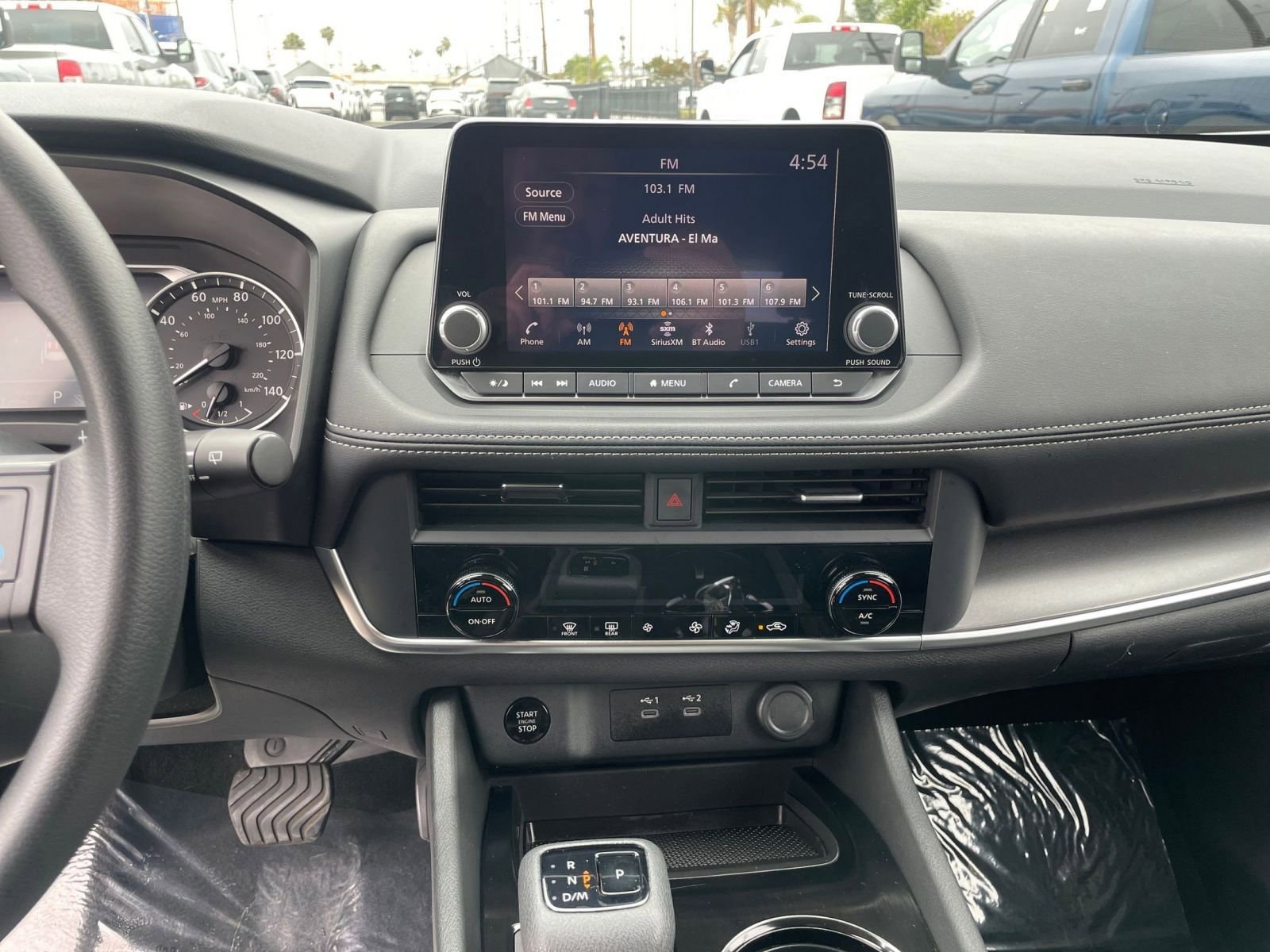 2024 Nissan Rogue SV 21