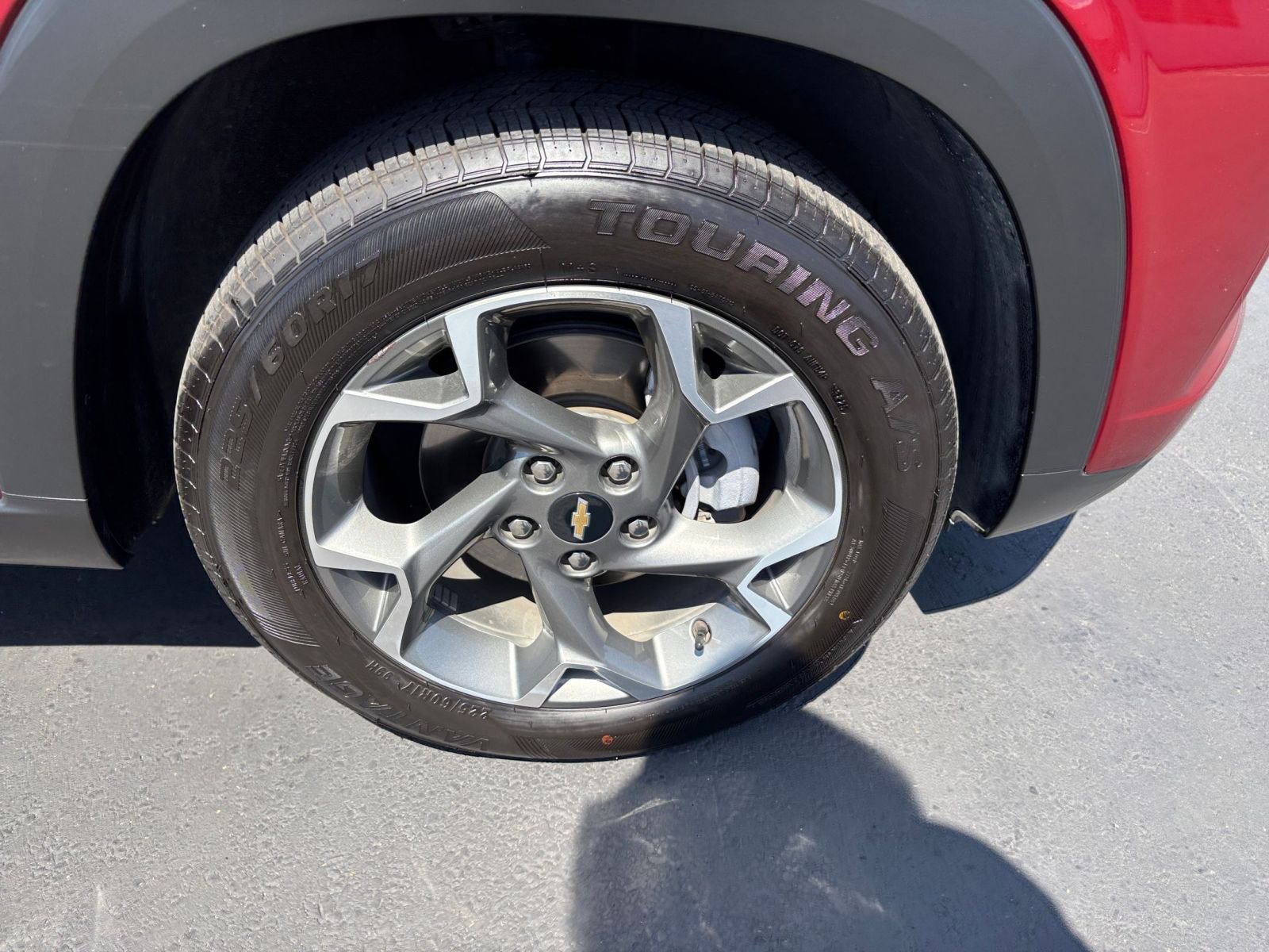 Thumbnail: 2025 Chevrolet Trax - 31
