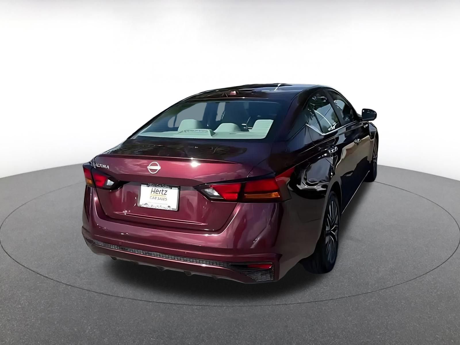 Thumbnail: 2025 Nissan Altima - 14