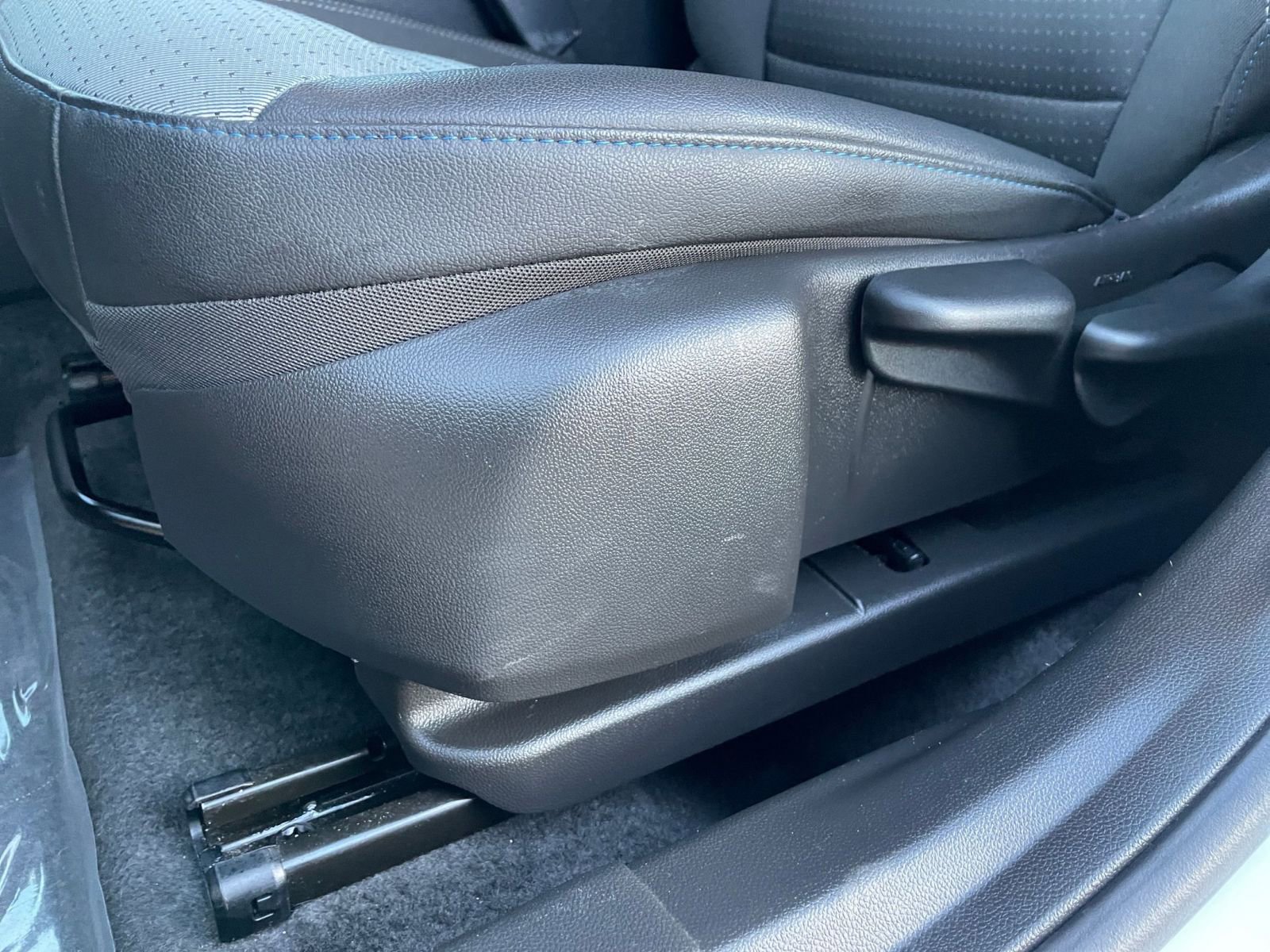 Thumbnail: 2025 Chevrolet Trax - 21