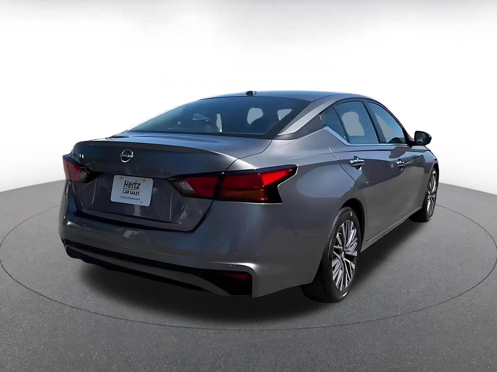 Thumbnail: 2025 Nissan Altima - 14