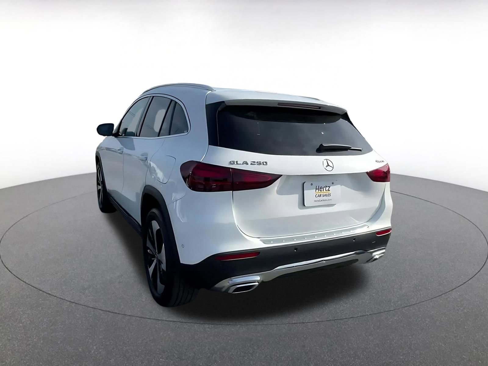 Thumbnail: 2025 Mercedes-Benz GLA - 11