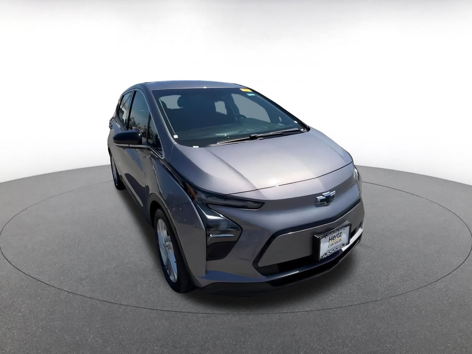 Thumbnail: 2023 Chevrolet Bolt EV - 3