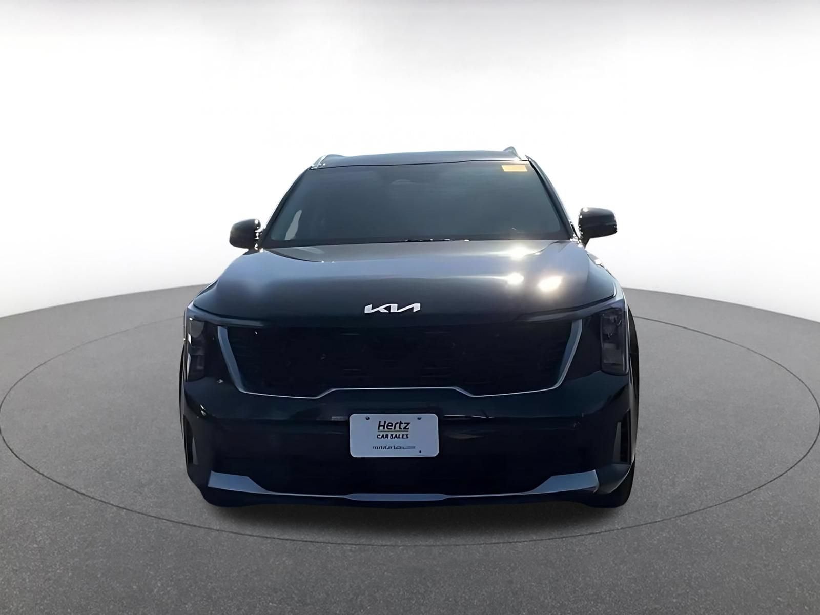 Thumbnail: 2024 Kia Sorento - 4