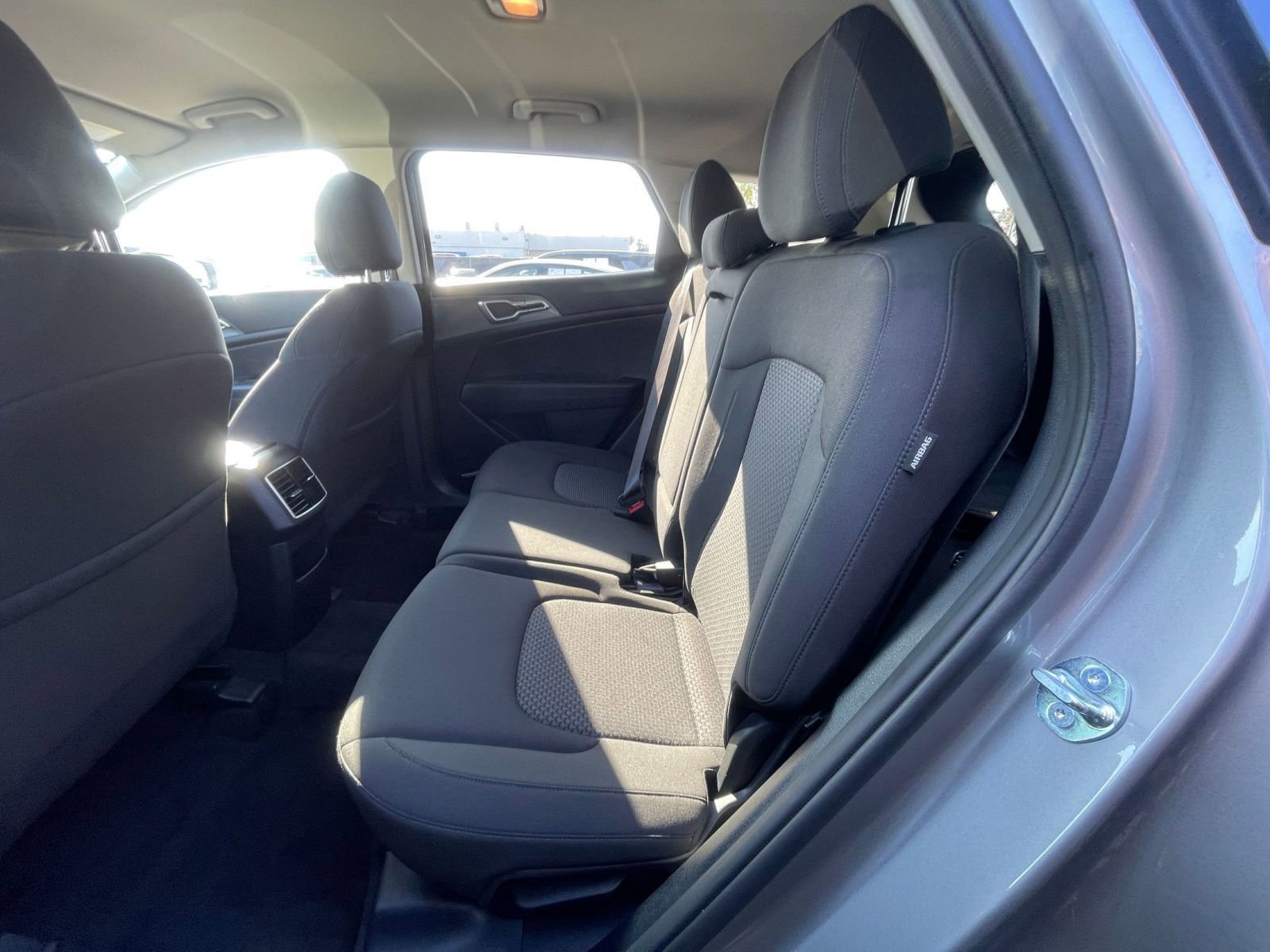 Thumbnail: 2025 Kia Sportage - 25